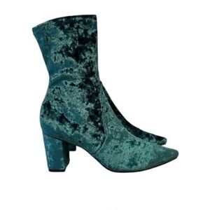 Silent D Nider Green Stretch Velvet Ankle Boot